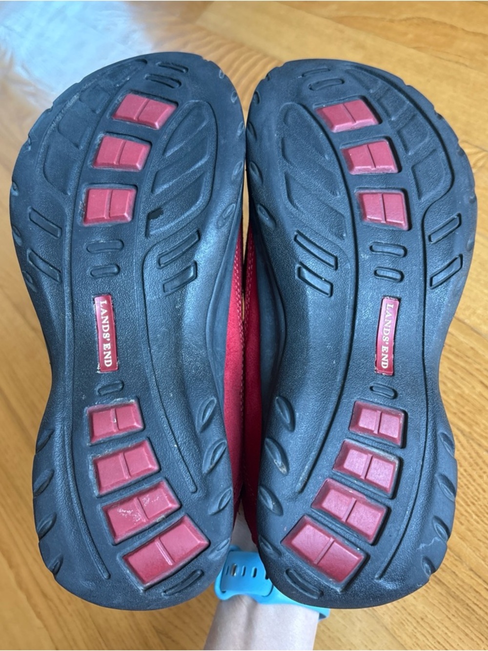 Lands' End Mocs Clogs Shoes Slip-On Red Suede Leather Comfort Womens Size 7.5B - Picture 3 of 12